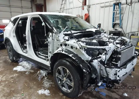 2025 Chevrolet Blazer Fwd 2Lt from USA, damaged, VIN 3GNKBCR42SS270845